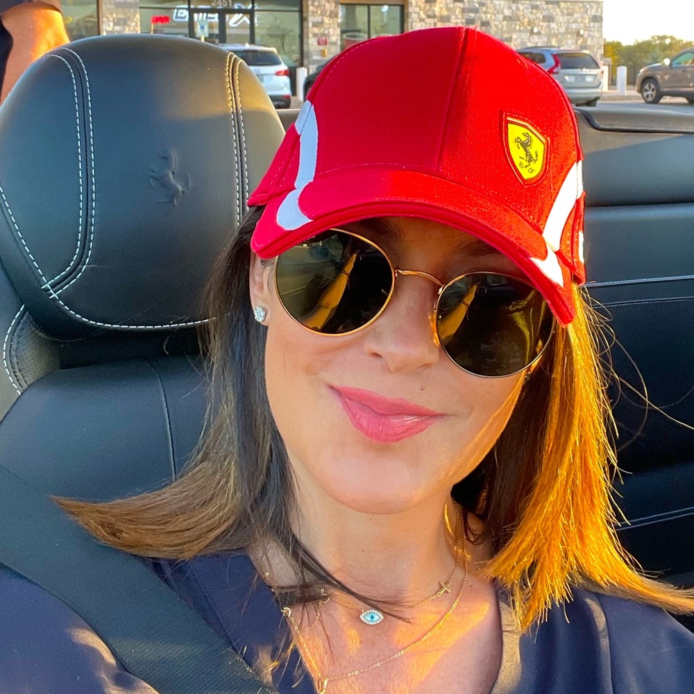 Hi I’m  Sandra, I’m selling my loves because we’re moving to Barcelona next year